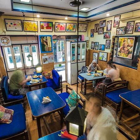 Brown Bread Bakery Guest House พาราณสี ภายนอก รูปภาพ